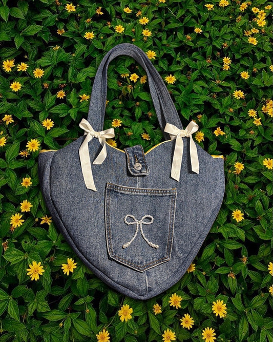 “Buttercup” heart bag